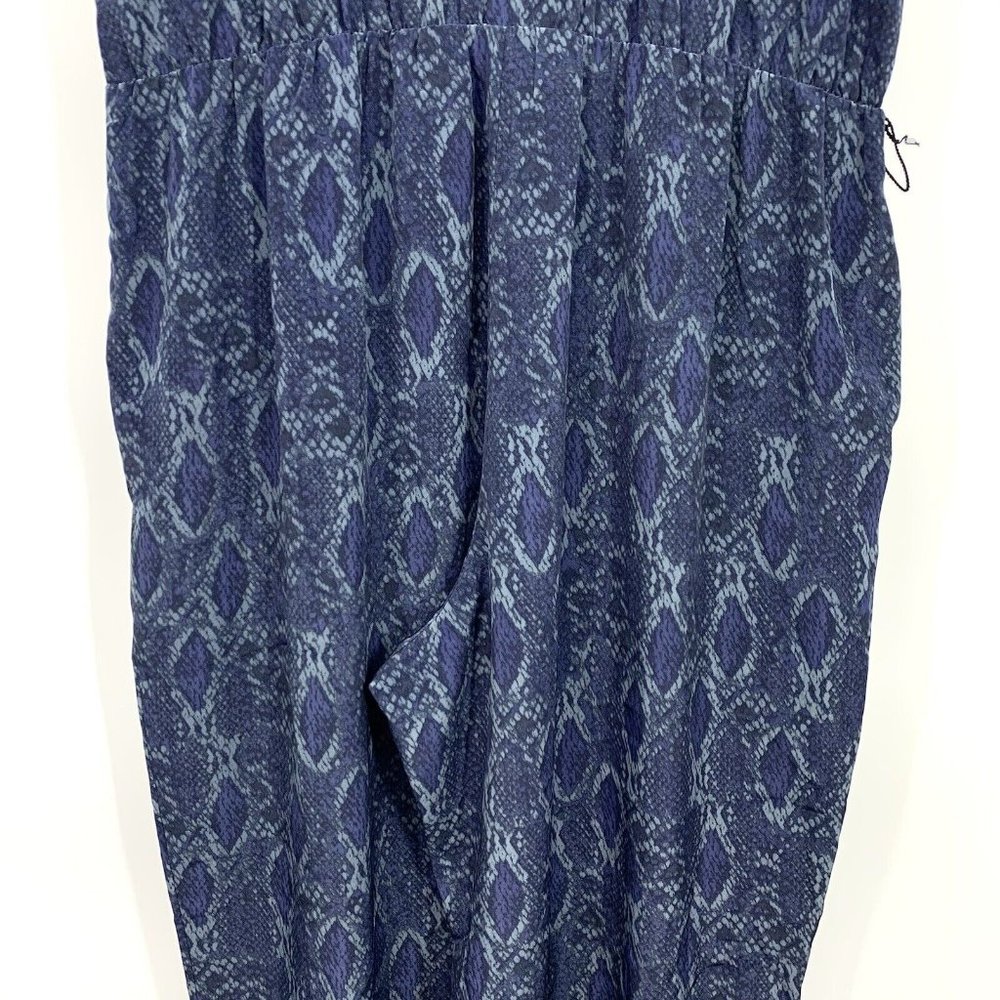 Banana Republic Jumpsuit Blue Snake Print Sleeveless V Neck - Picture 8 of 8